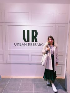 低身長女性でも似合うコートの選び方5つのコツ Little Fashion Lab 低身長女性でも似合うコートの選び方5つのコツ Little Fashion Lab